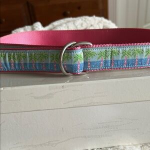 Douglas Paquette Palm Tree webbed and gross grain ribbon bet with d ring.